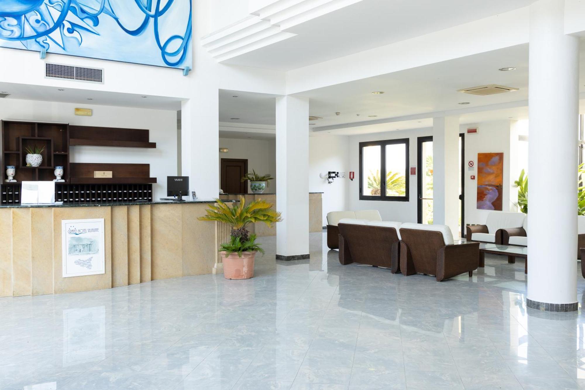 Grand Hotel Selinunte 马里内拉 外观 照片